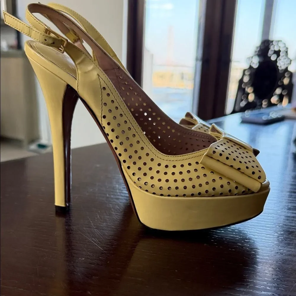Palter Deliso pale Yellow Perforated retro vintage pinup Bow Heels 37